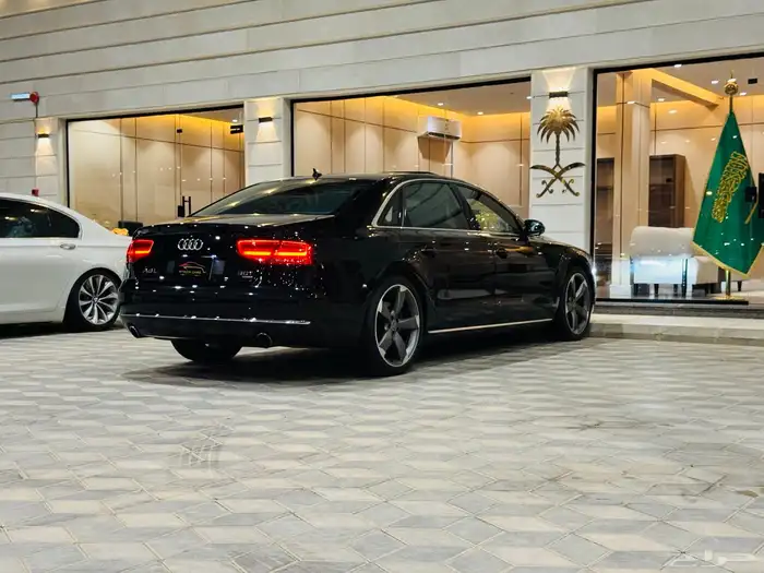 اودي A8 فل كامل نظيف جدا 4