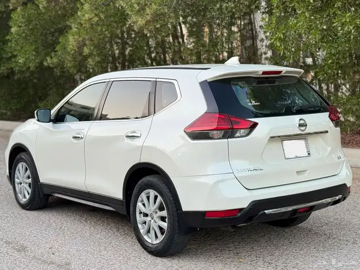 نيسان اكس تريل 2022 بدون دبل غايه للمستخدم 6