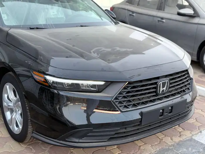 هوندا اكورد ستاندر 2025 LX 2