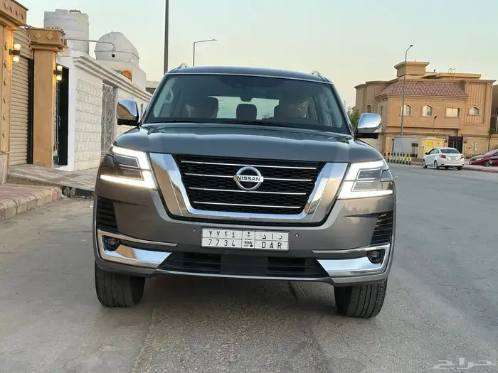 نيسان باترول 2021 فل كامل بلاتينيوم نظيف للبيع 3