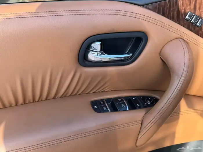 نيسان باترول بلاتينوم V8 2015 3