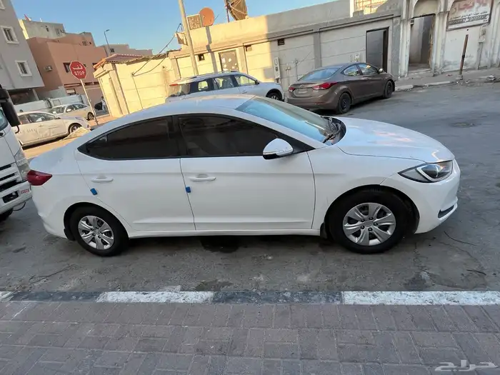 elantra 2018 model 2