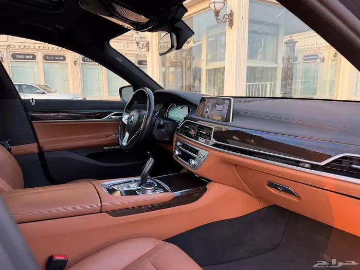 بي ام 730 Li مواصفات خاصة موديل 2017 وارد ناغي 23
