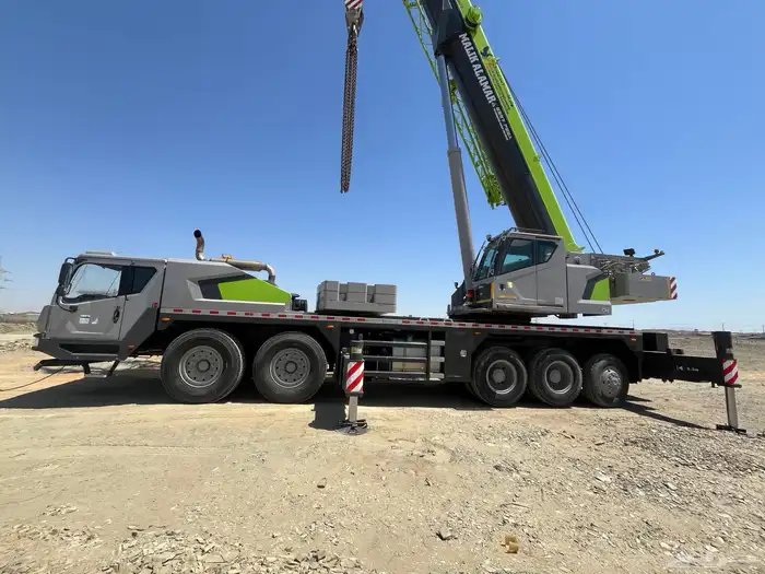 Crane and Flatbed Rental 21