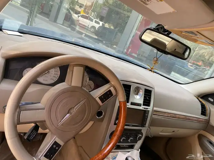 كرايزلر 2009 4