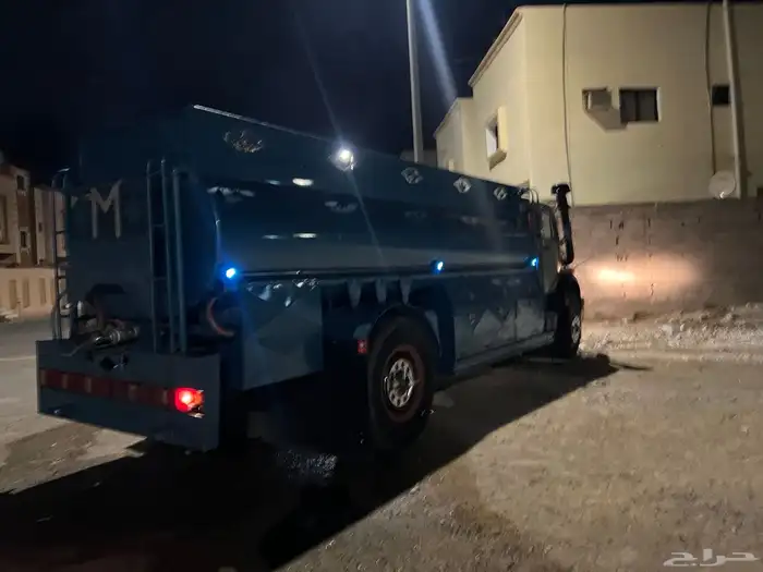 يوجد وايت عايدي للبيع بودي نضيف مكينه قير دفرنس علا الشرط 3