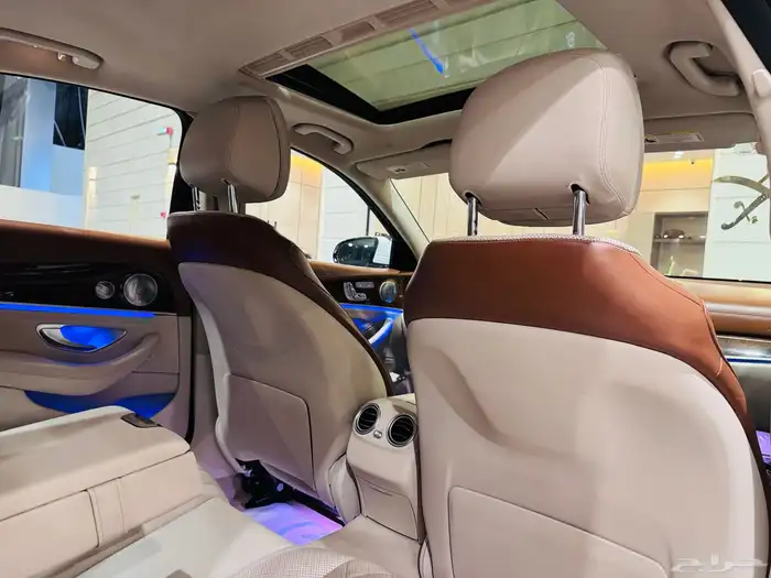 مرسيدس E300 نظيف جدا 11