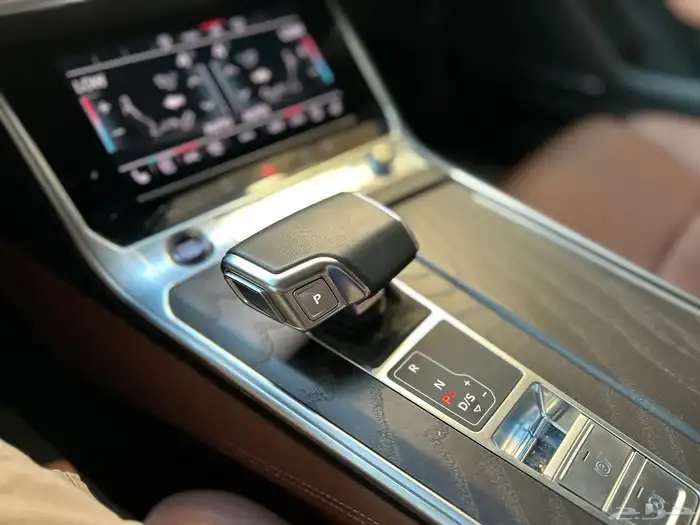 Audi A7 S-Line 2023 على الضمان بلاك اديشن 15