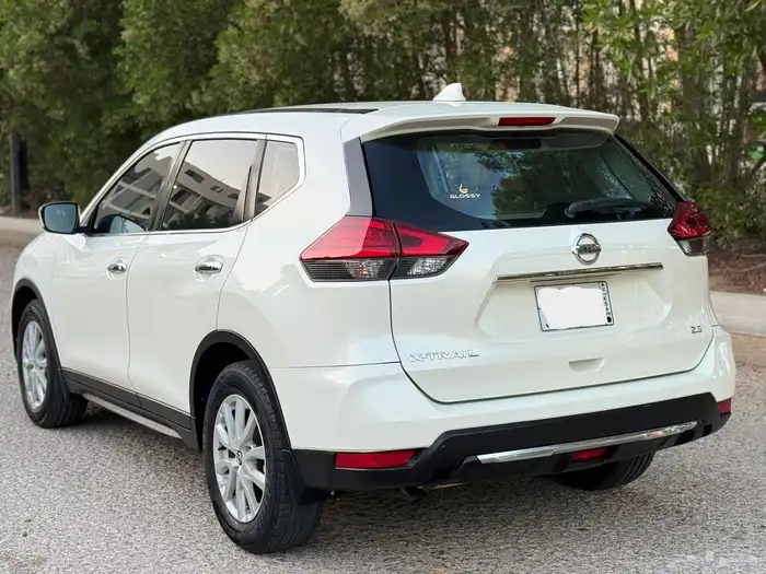 نيسان اكس تريل 2022 بدون دبل غايه للمستخدم 7