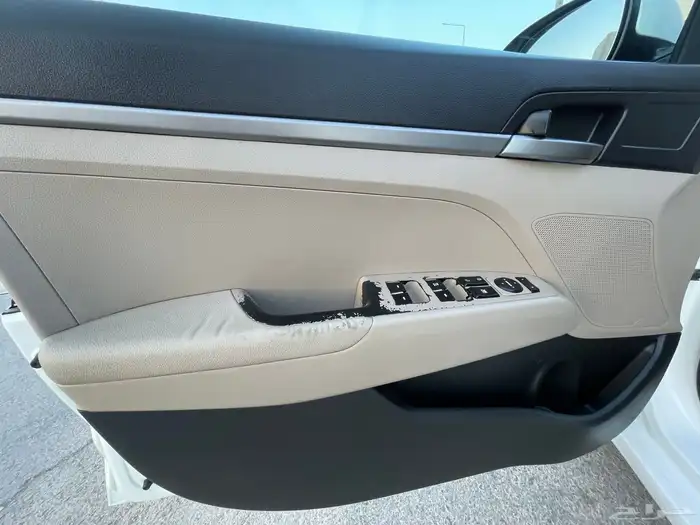 هونداي- إلنترا-2017- استاندر-بنزين- محرك-1600-سي سي 11