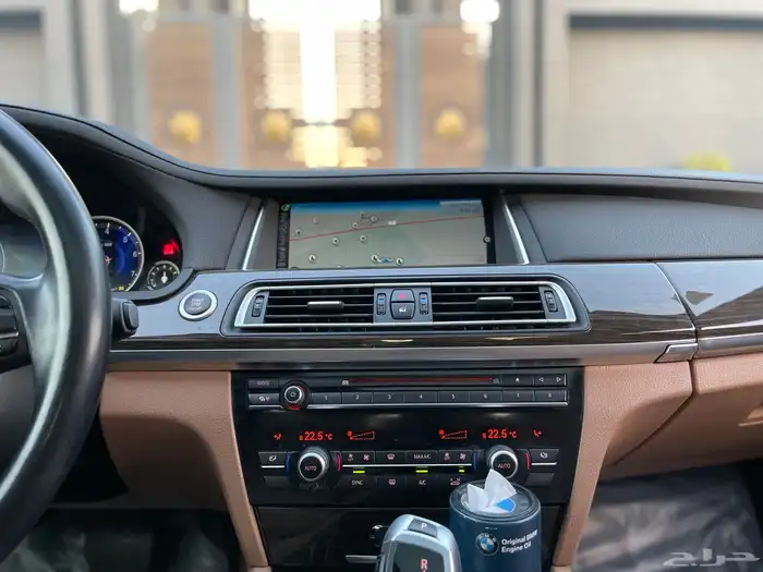 بي ام دبليو - 730Li - 2015 - سعودي 11