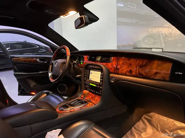 جاكور XJ ماشي 35 الف - 2006 15