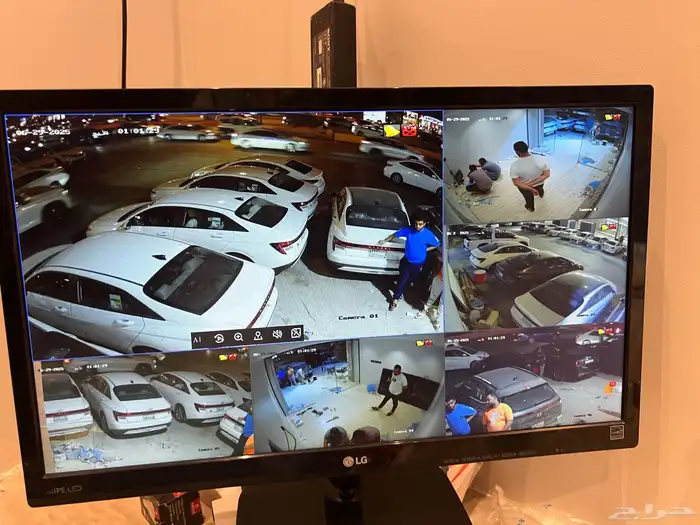 كاميرات مراقبة 33