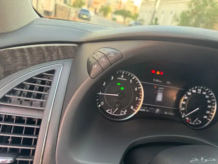 باترول بلاتينيوم 2024 سعودي (شبه جديد) 46