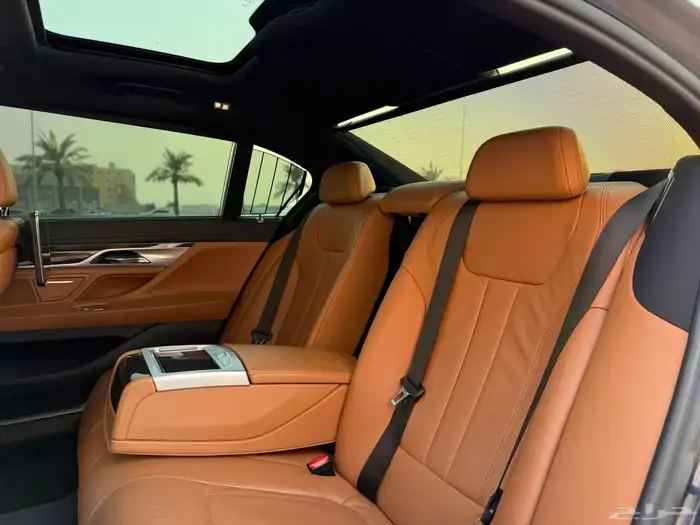 بي ام 730 Li مواصفات خاصة موديل 2017 وارد ناغي 35