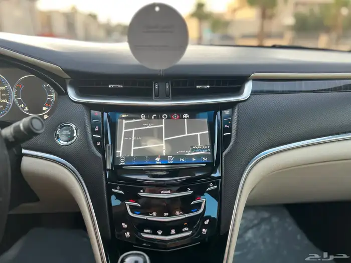 كاديلاك XT5 بلاتينيوم فل كامل تنفس طبيعي 25