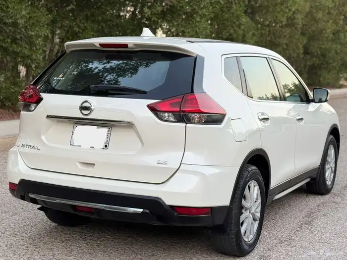 نيسان اكس تريل 2022 بدون دبل غايه للمستخدم 9