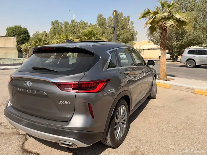 انفنتي QX50 2023 جديدة 7