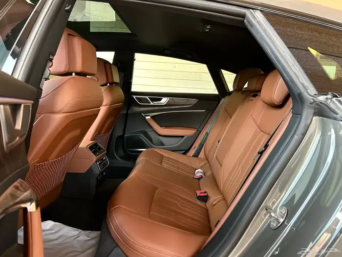 Audi A7 S-Line 2023 على الضمان بلاك اديشن 11
