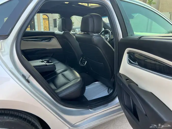 كاديلاك XT5 بلاتينيوم فل كامل تنفس طبيعي 32