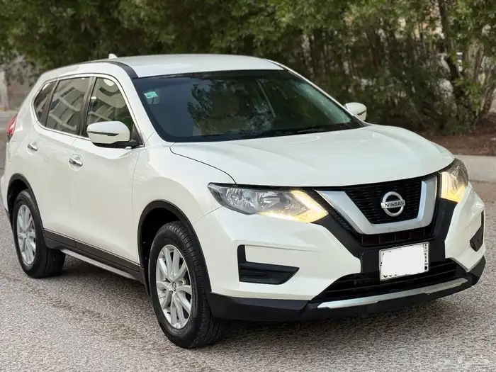 نيسان اكس تريل 2022 بدون دبل غايه للمستخدم 1