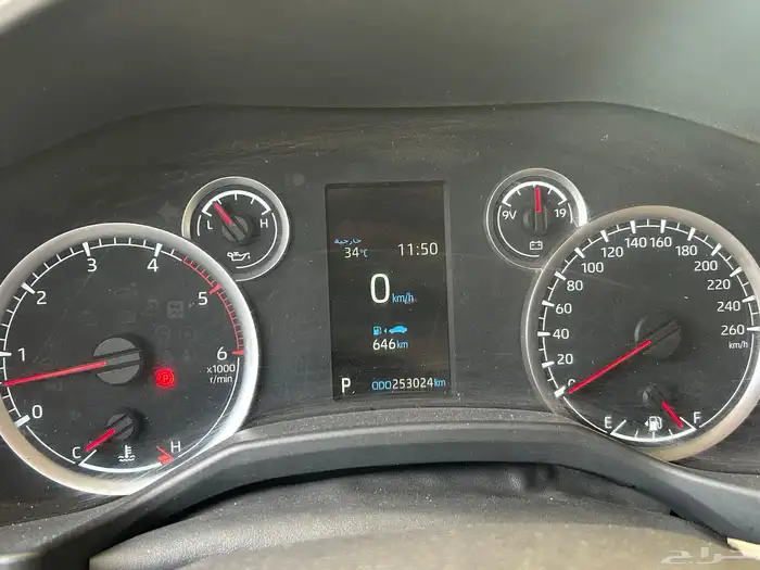 لاندكروزر 1 GXR ديزل 2022 16