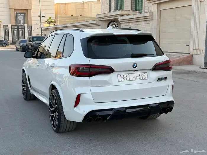 بي ام دبليو X5 M كومبتشن 2021 ماشي 32 الف 0