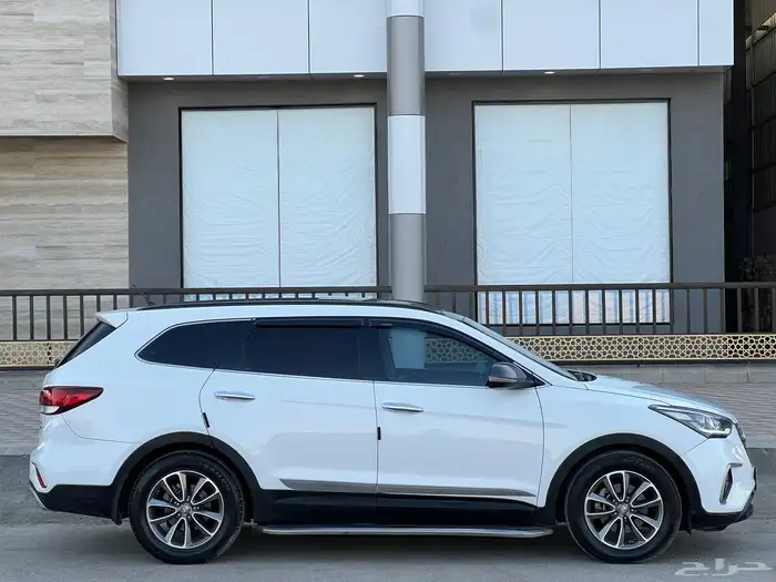 هونداي - سنتافي - 2018 - سعودي - نص فل 3