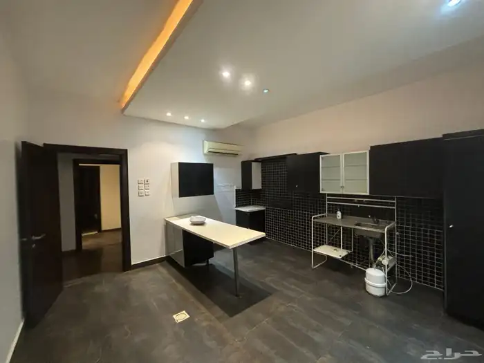 فيلا مستقلة للبيع 42