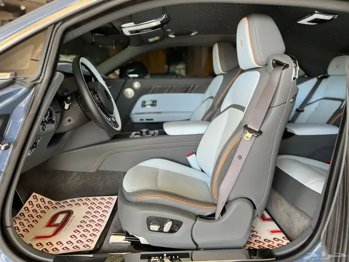 رولزرويس سبيكتر - Rolls-Royce Spectre 2024 7