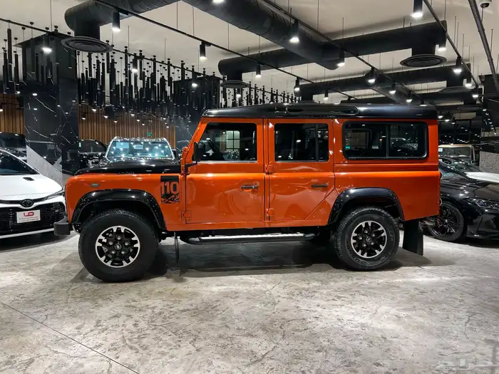 ديفندر 110 قير اوتوماتيك - LAND ROVER Defender 110 2