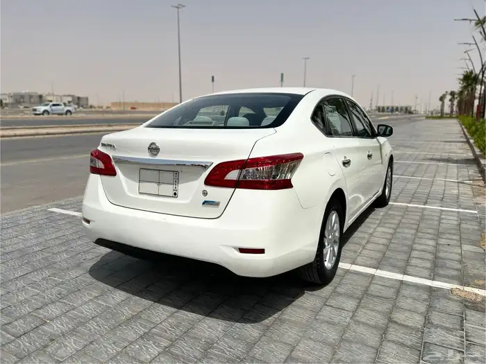 للبيع نيسان سنترا 2016 4