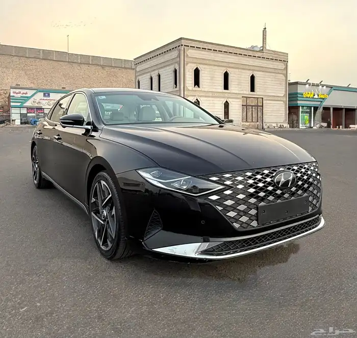 ازيرا 2021 فل كامل بدون بنورما داخل ابيض وكاله للبيع 6