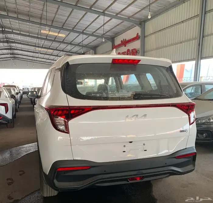 كيا كارينز مطور 7 مقاعد 2025 LX 30