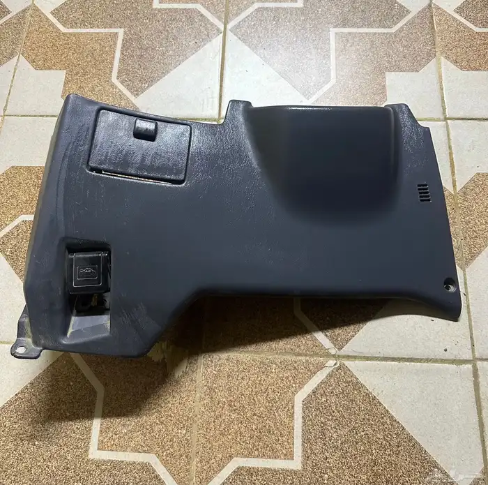 قطع فورد فكتوريا 4