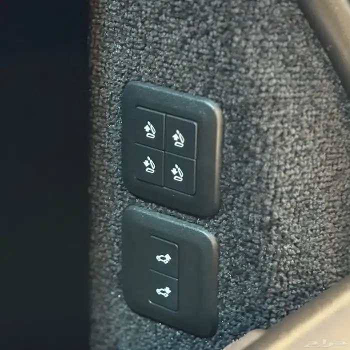 رنج روفر فوج 2018 (( بحالة ممتازة )) 29