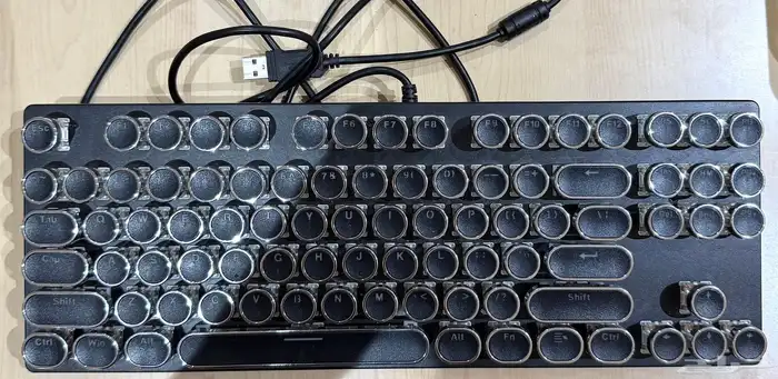 كيبورد قيمنق ميكانيكي RGB 4