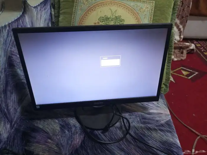 شاشه كمبيوتر PHILIPS. مقاس 22بوصه 1