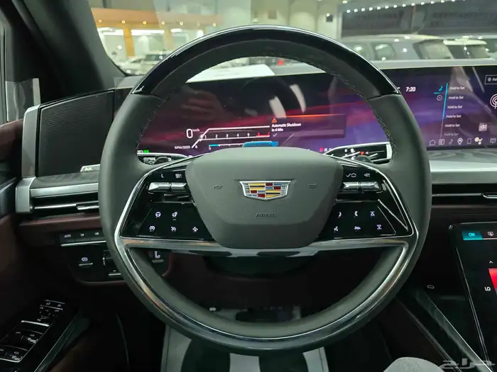 كاديلاك اسكاليد سبورت 2025 8