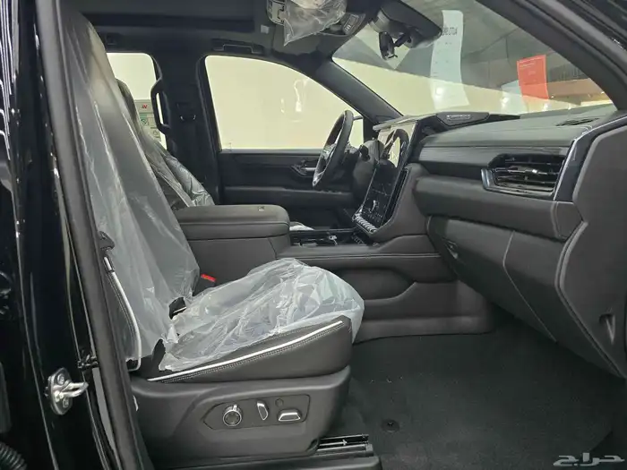 جمس يوكن AT4 2025 13