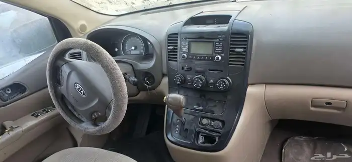 كيا كارنفال 2012 للبيع قطع غيار 4