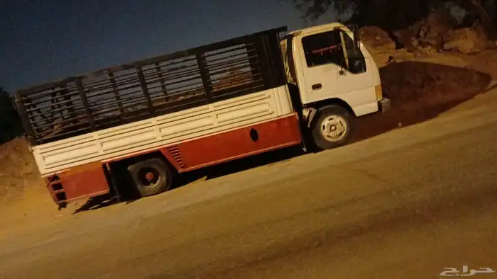 دينة يسوزو موديل 2001 للايجار الشهر 0