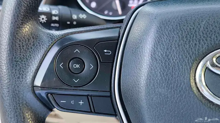 تويوتا كامري LE موديل 2024 9