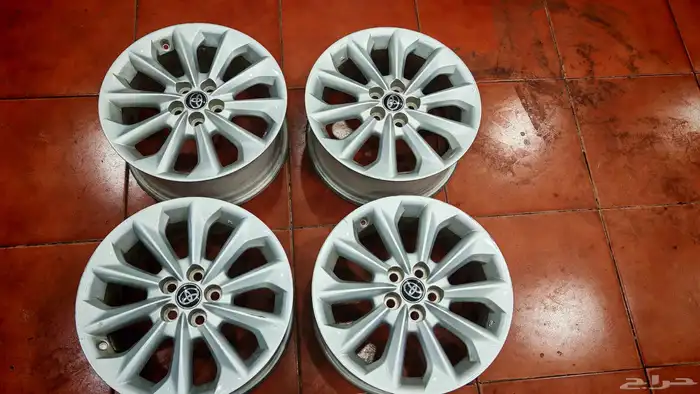 جنوط كورلا اصلي وكاله شبه جديد مقاس 16 مديل 2022 8