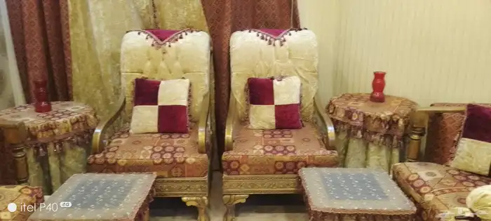 كنب كلاسيكي فاخر 1