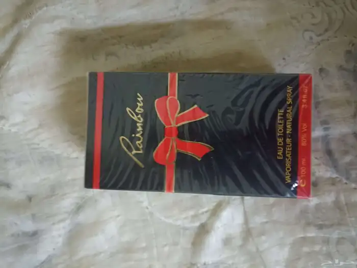 عطر نسائي فاخر معاه كيس حق هدايه سعره في نون 150 4