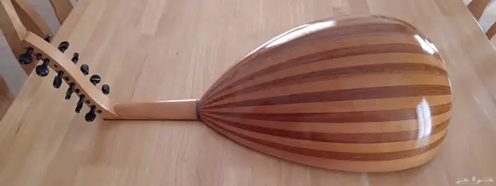 عود موسيقى ابراهيم سكر 1