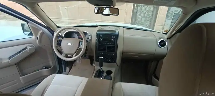 فورد اكسبلورر 2009 ممشى قليل 116000كلم 8