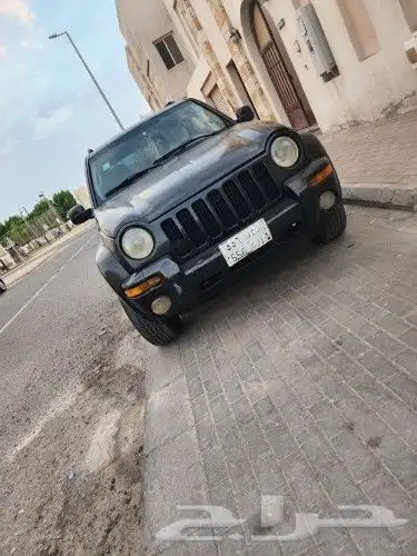 للبيع جيب شروكي 2003 ممشى 196 الف مكيف شغال 1