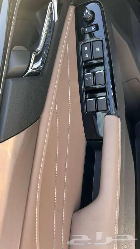 ايسوزو MUX 2025 فل كامل لدى شركة عبدالمجيد الخضر 12